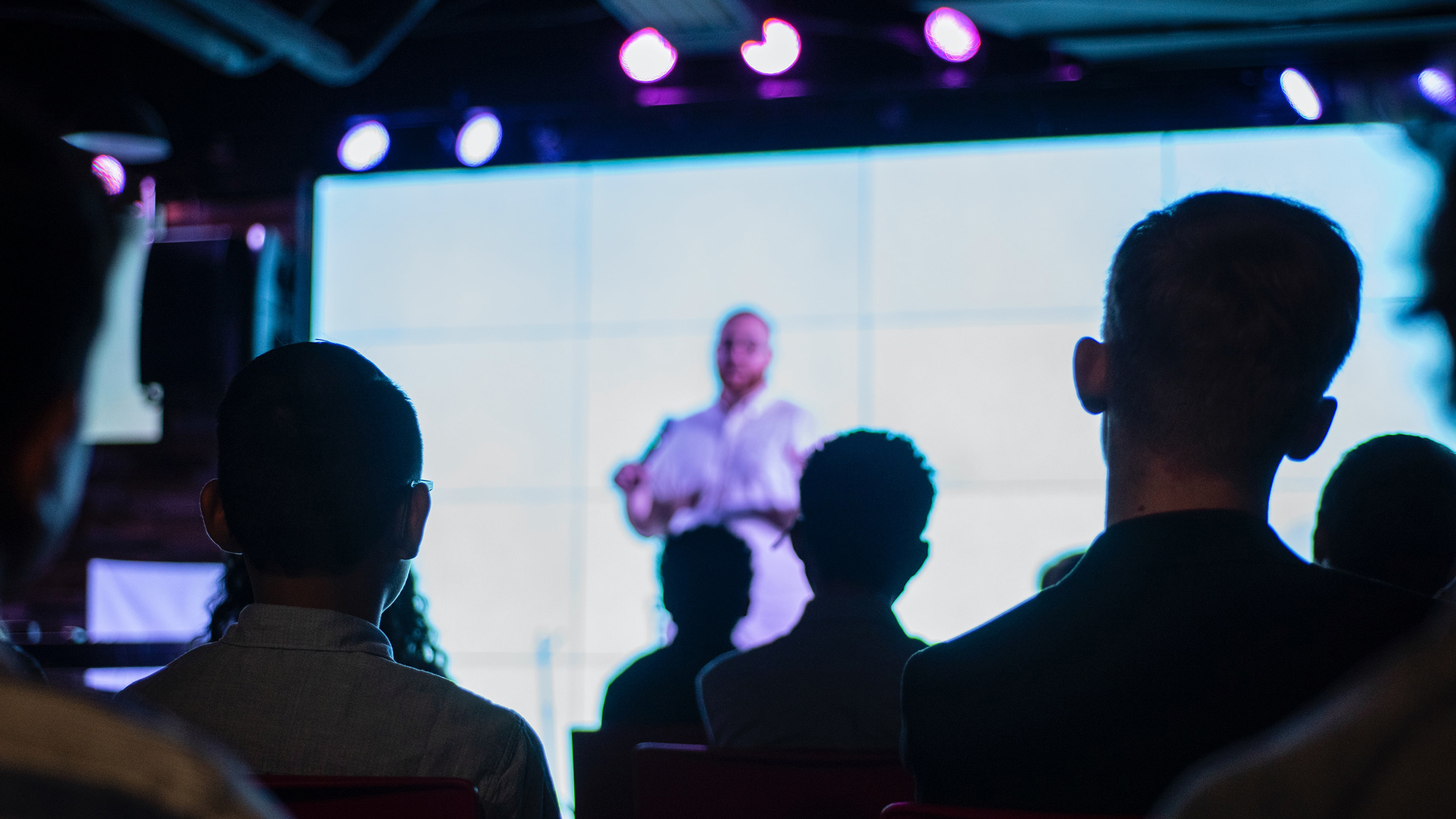 На сессии ПМЮФ-2022 обсудили совершенствование антимонопольного регулирования в РФ и за рубежом