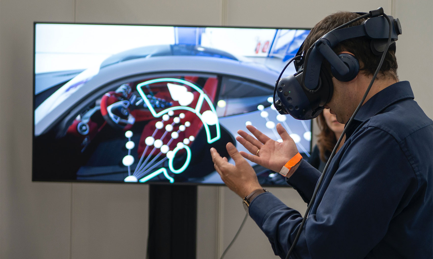 В НИУ ВШЭ изучили цифровизацию в экономике и социальной сфере